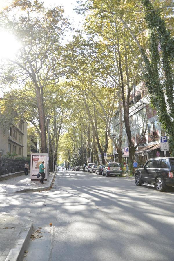 Haris Apartment Tirana no.3 Bagian luar foto